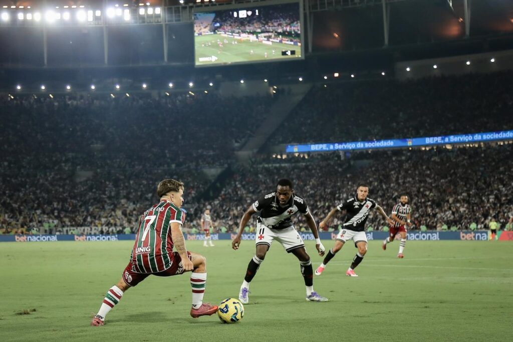 Vasco e Fluminense no Maracanã antes da decisão da Copa do Brasil