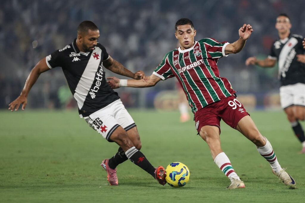 Vasco e Fluminense no Maracanã antes da decisão da Copa do Brasil