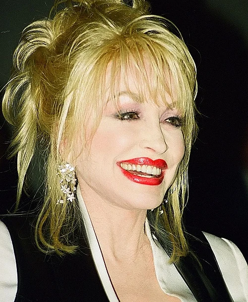 DOLLY PARTON